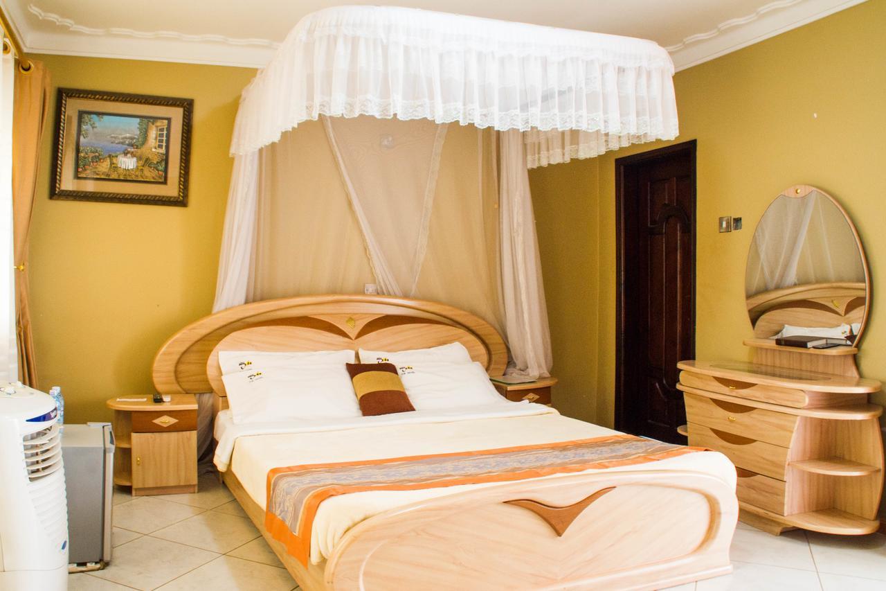 Desert Breeze Hotel Arua Kültér fotó
